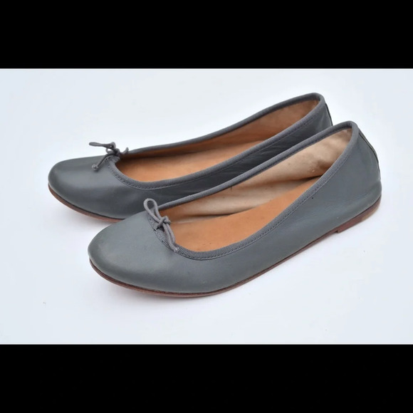 A flats - Picture 2 of 8